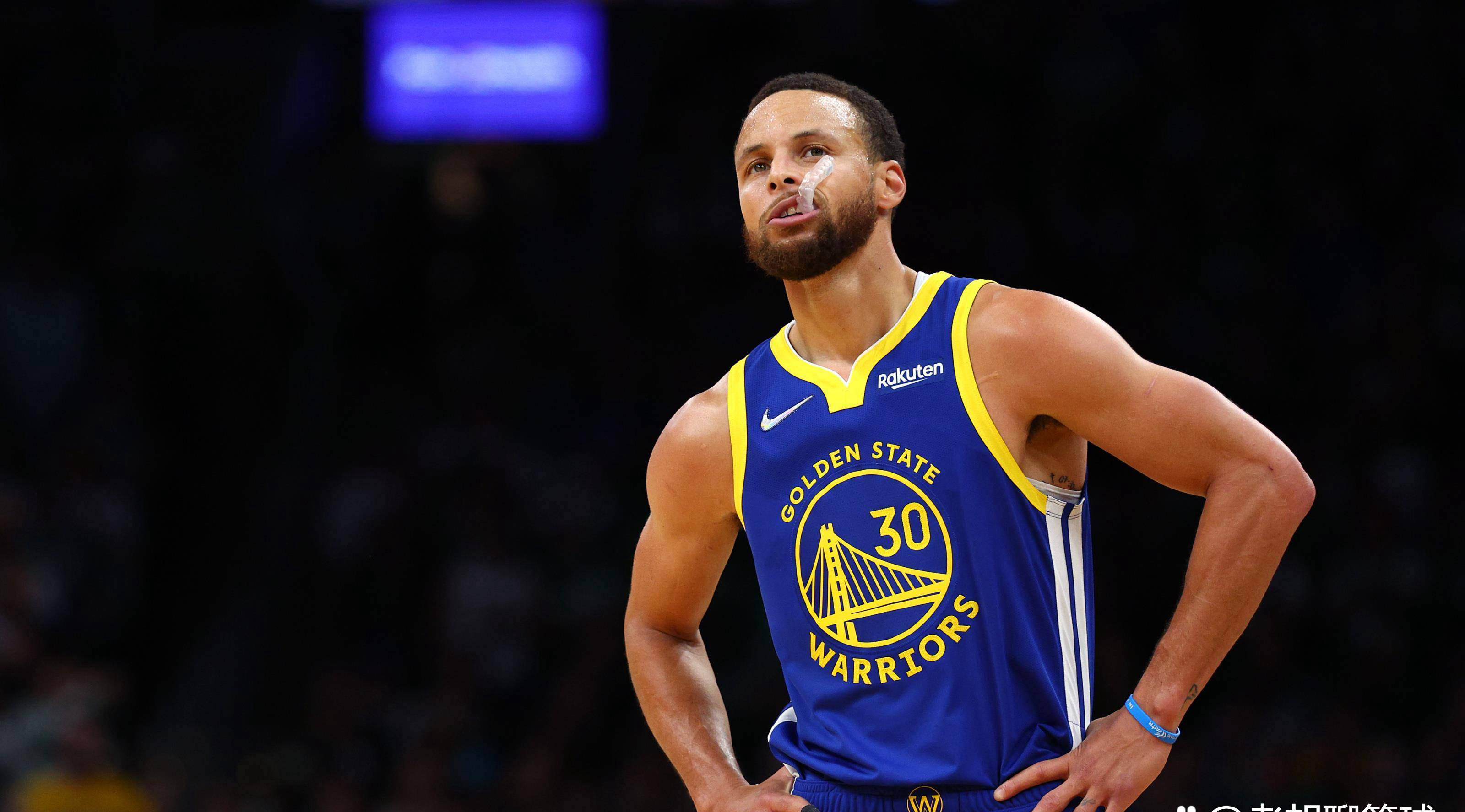 昨日英超：湖人止步勇士，比分揭晓的简单介绍