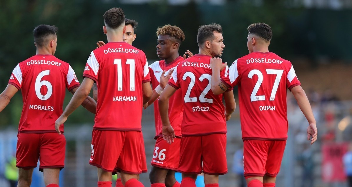 埃瓦尔客场不败，继续保持不败战绩