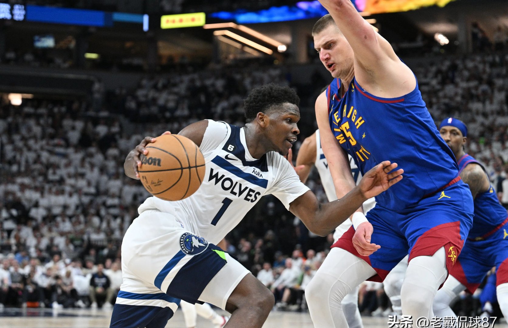 关于灰熊力克雄鹿：马科斯的出色表现率队获胜的信息