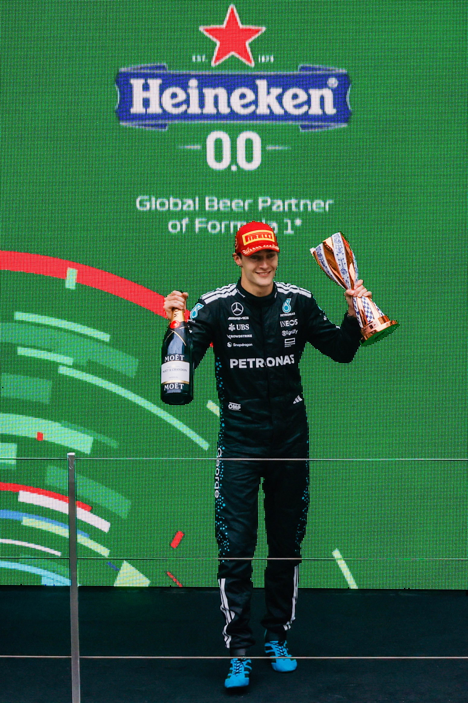 包含红牛二队完胜哈斯车队,拉塞尔惊艳四座的词条 包含红牛二队完胜哈斯车队,拉塞尔惊艳四座的词条