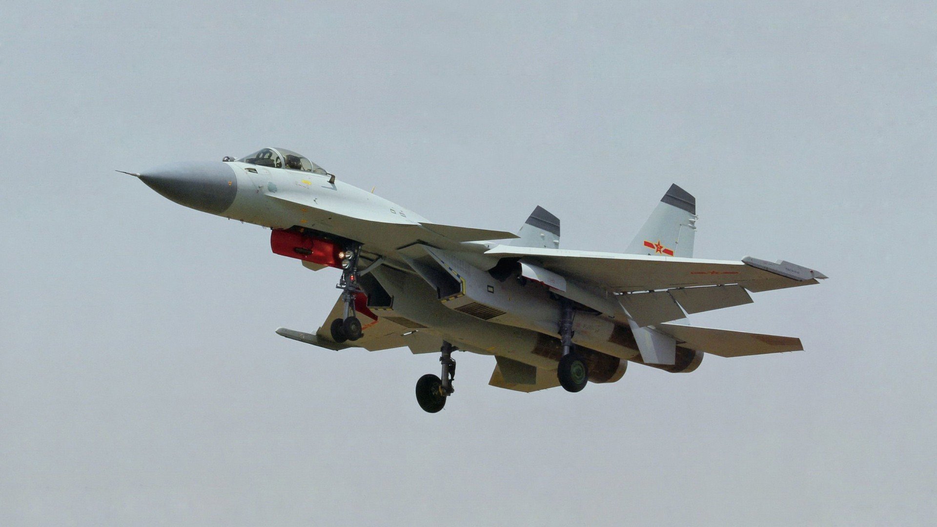 速度的双面叙事，当火箭掀起青春风暴，塔图姆在F1赛道完成跨界接管