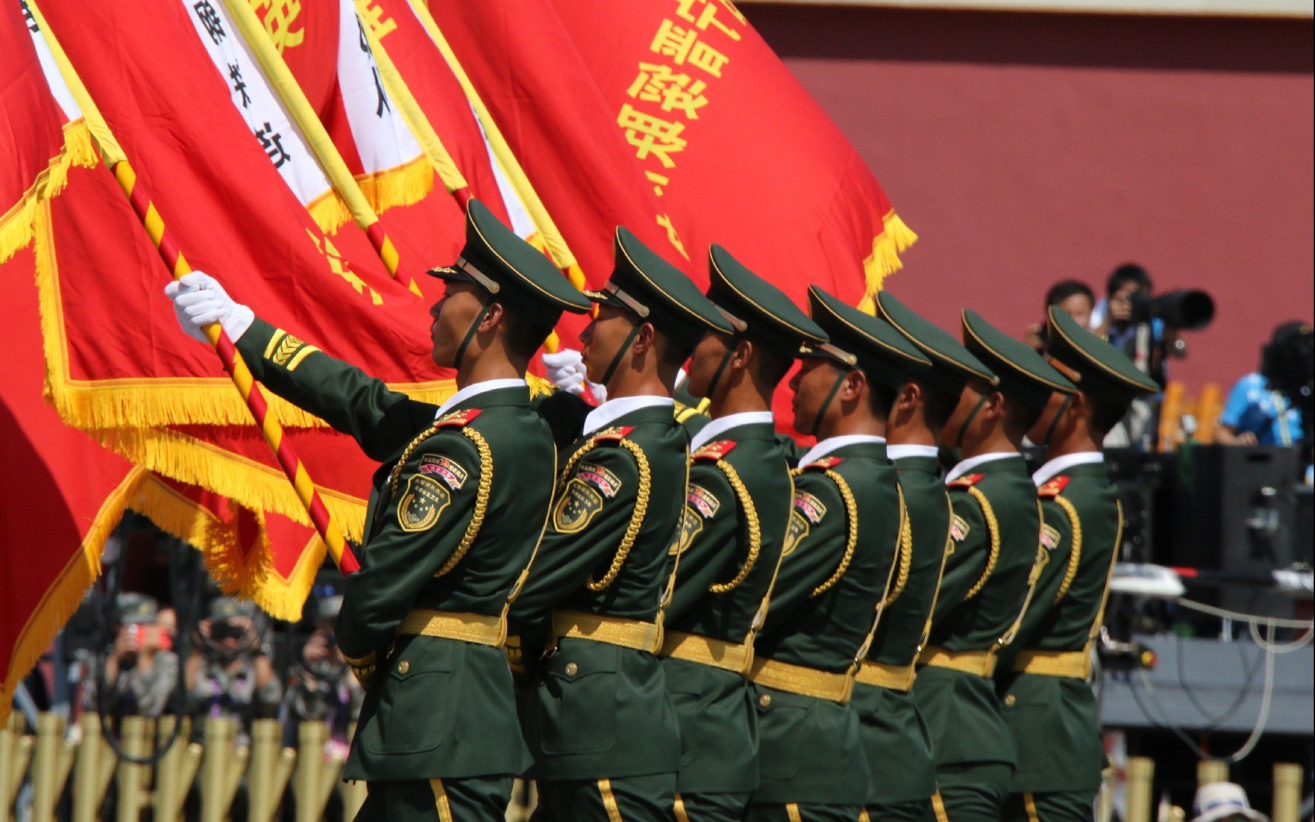 孤星与闪电，当东契奇遇见伦纳德