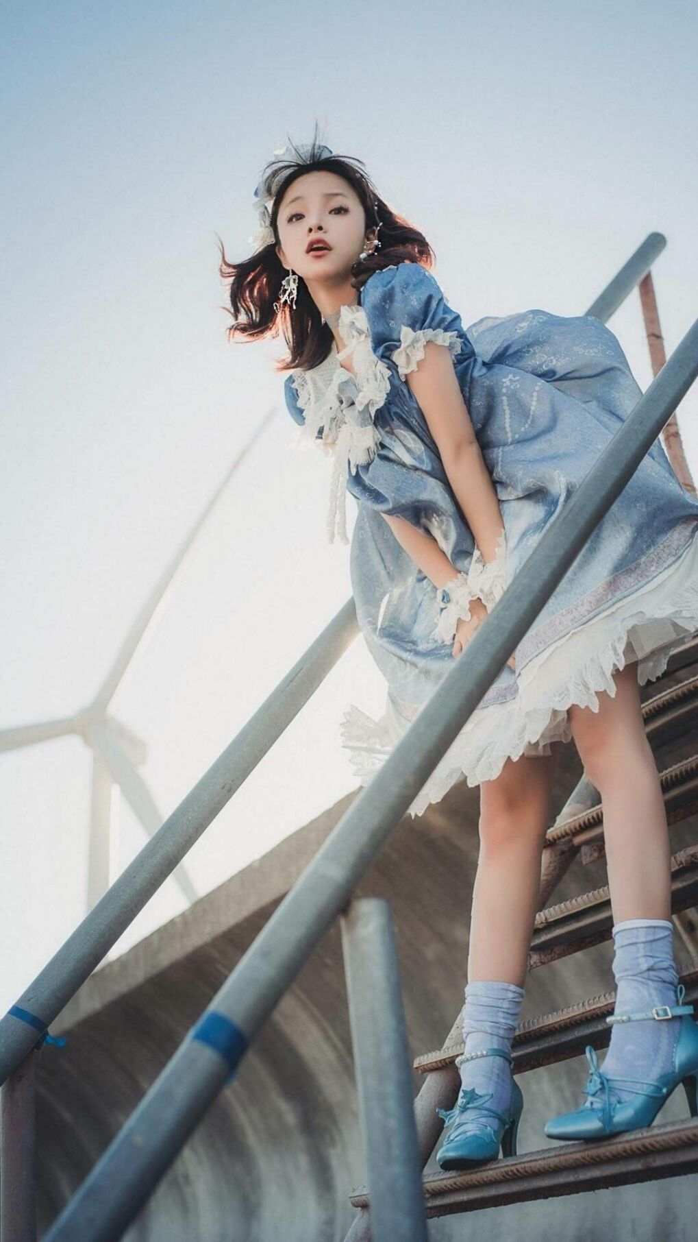 世俱杯分组-钢铁防线与烈火尖刀，尼克斯窒息防守锁死吉林队，拉文50分状态灼穿苍穹