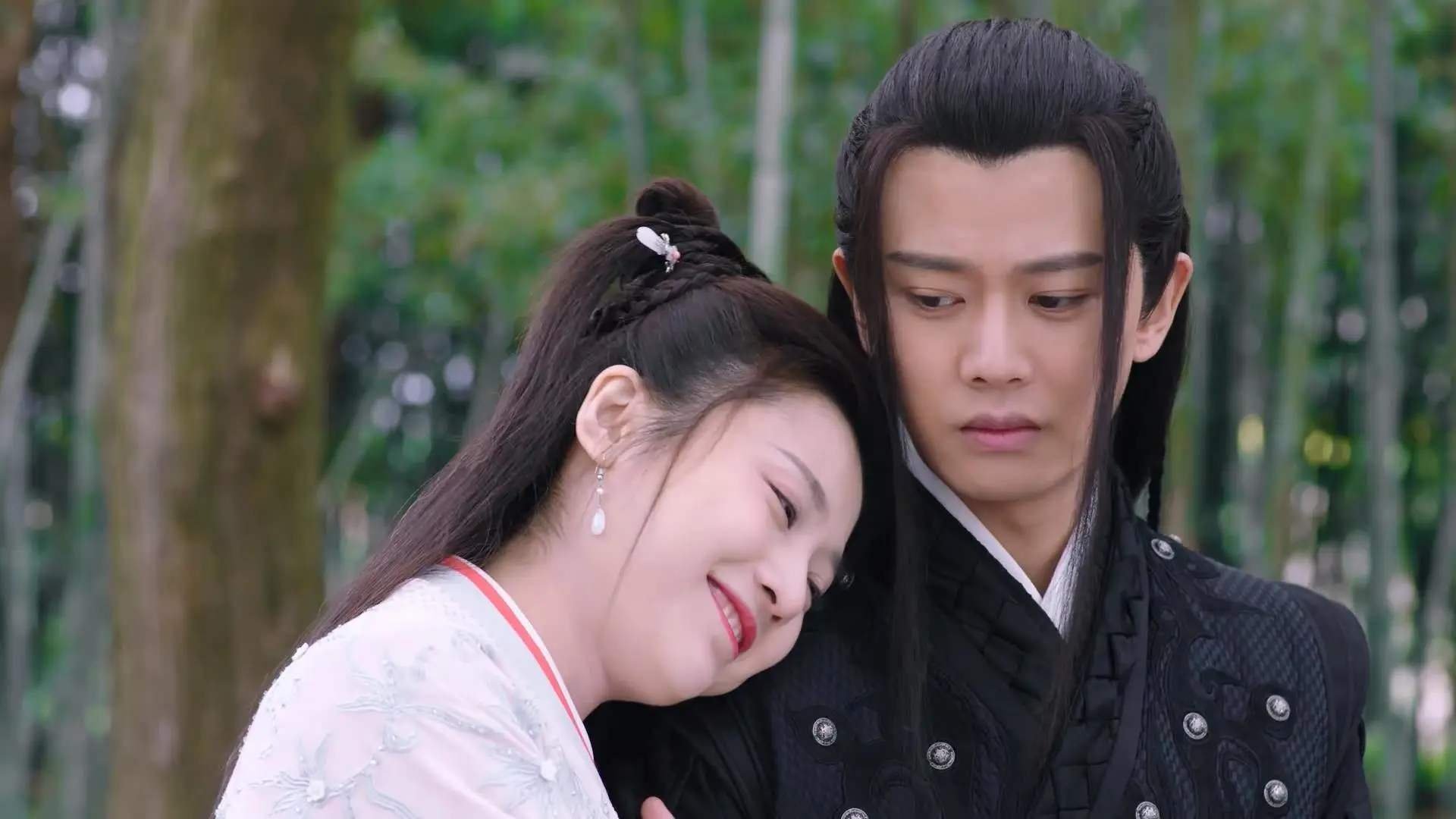 鹈鹕爆冷啄伤森林狼，新秀切特·霍姆格伦如何成为关键先生？