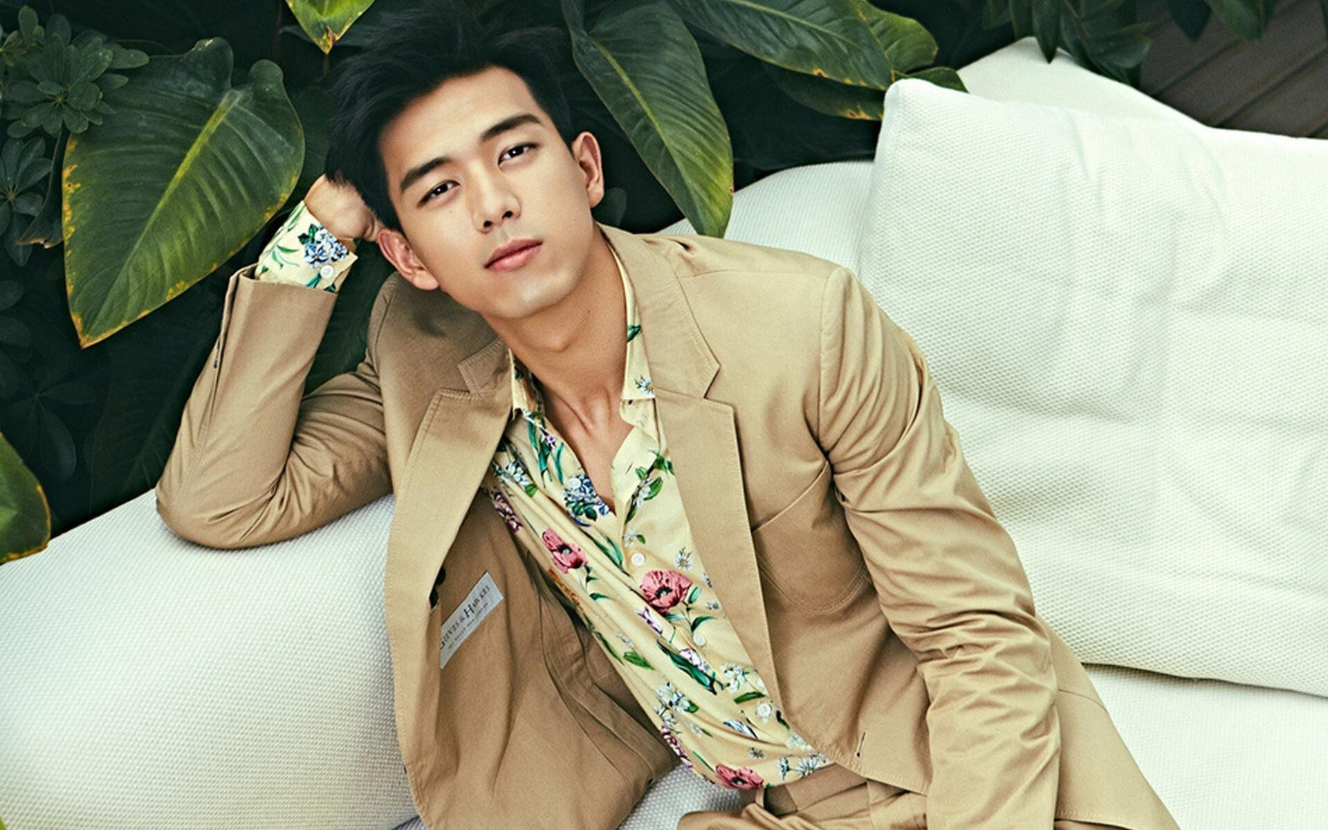 世俱杯赛程-范弗利特神准爆发，老鹰狂潮席卷活塞—NBA比赛日焦点战解析