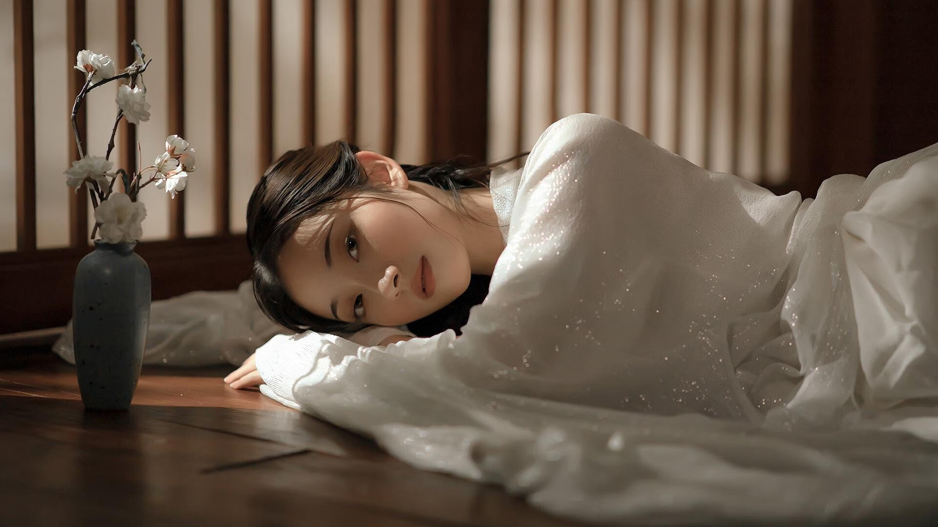 世俱杯决赛-当赛车轰鸣与心跳同频，贝林厄姆的霓虹灯下拯救