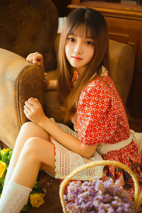 世俱杯直播-沉默与嘶吼，争冠夜的两面镜子，映照人类极限时刻的孤独与回响