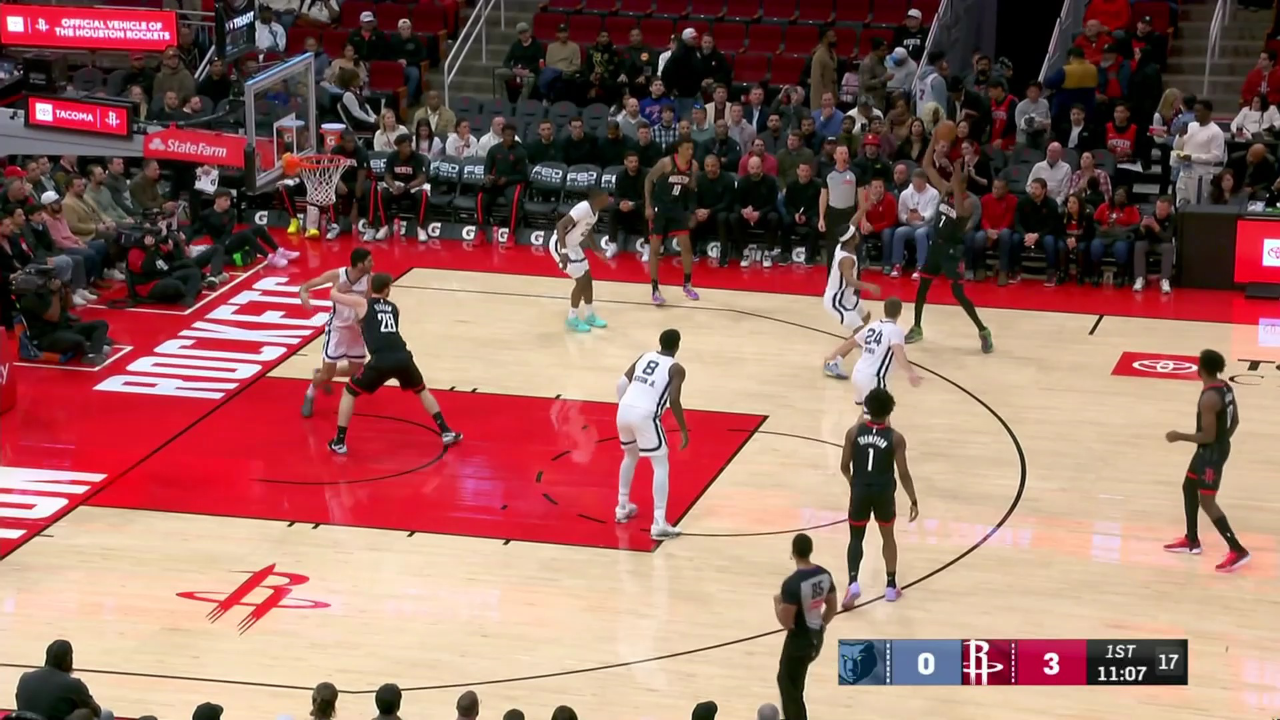 猛龙对阵灰熊，克莱贡献制胜表现