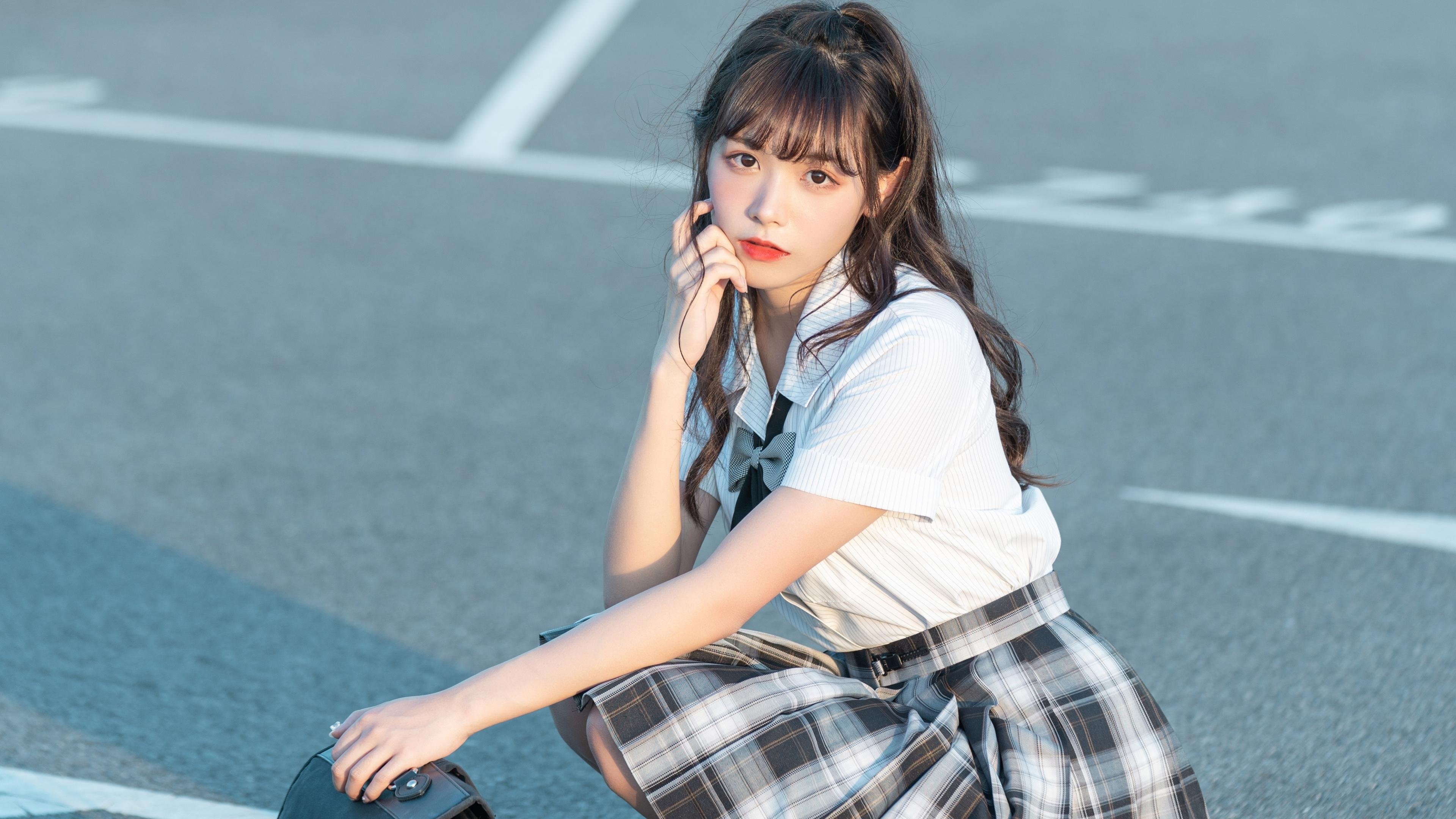 莱万彻底打爆防线，乌克兰最后时刻击败秘鲁