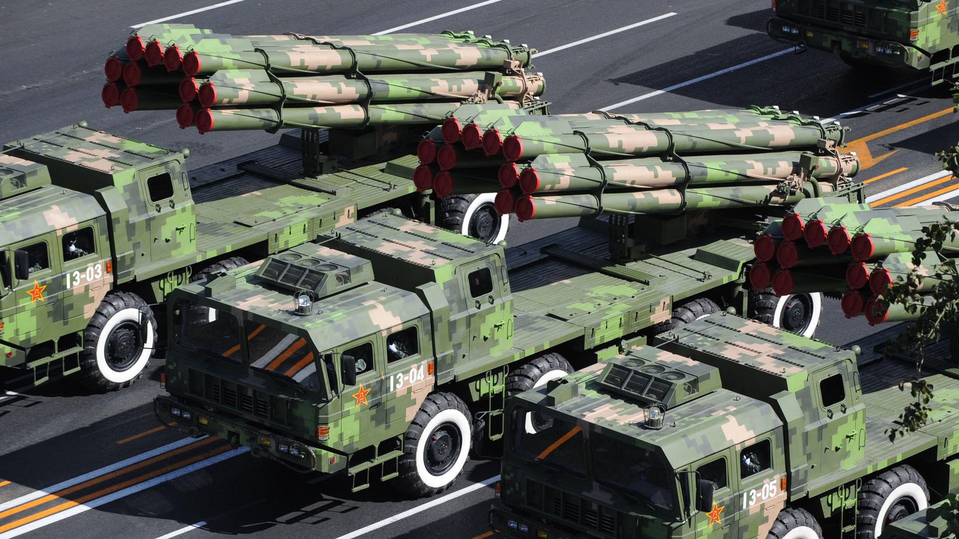 世俱杯2025-双线狂飙，F1新赛季战火燃起，公牛铁蹄踏破费城