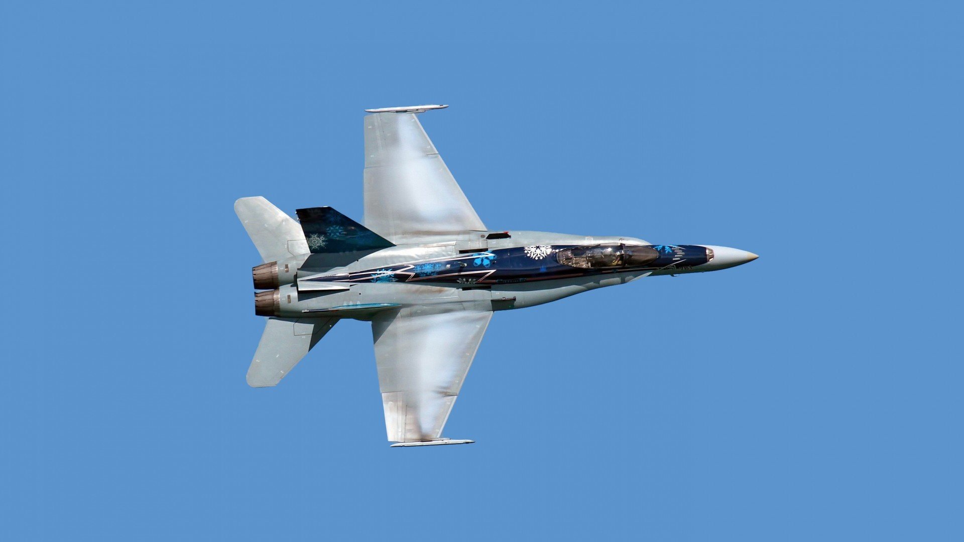 马丁内利一击制胜！拜仁三球逆转终结尼日利亚不败神话