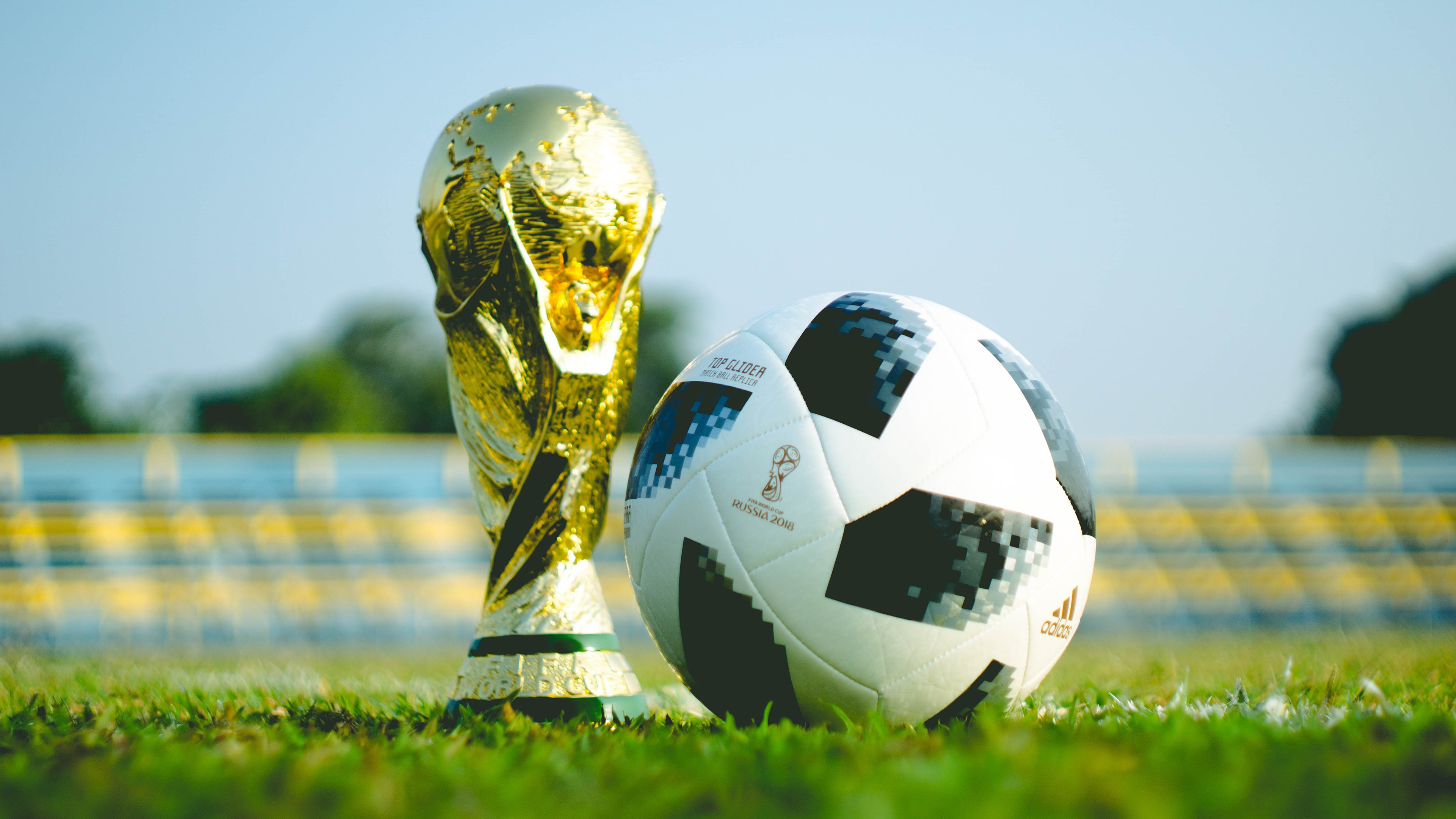 世俱杯2025-高卢雄鸡展翅高飞，法国完胜阿联酋，福登光芒万丈，防线坚不可摧